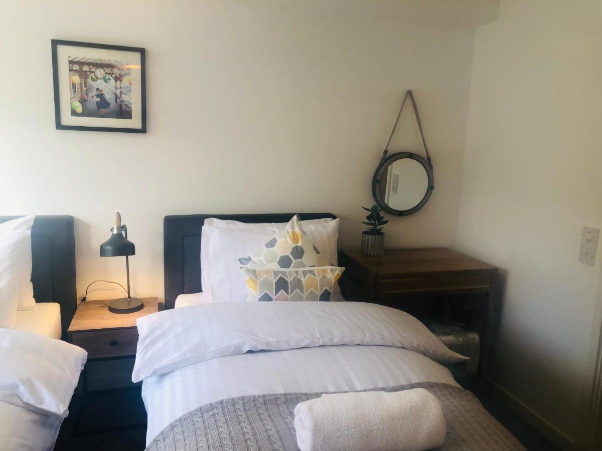 Apartment 2 Bath Free Parking エディンバラ エクステリア 写真