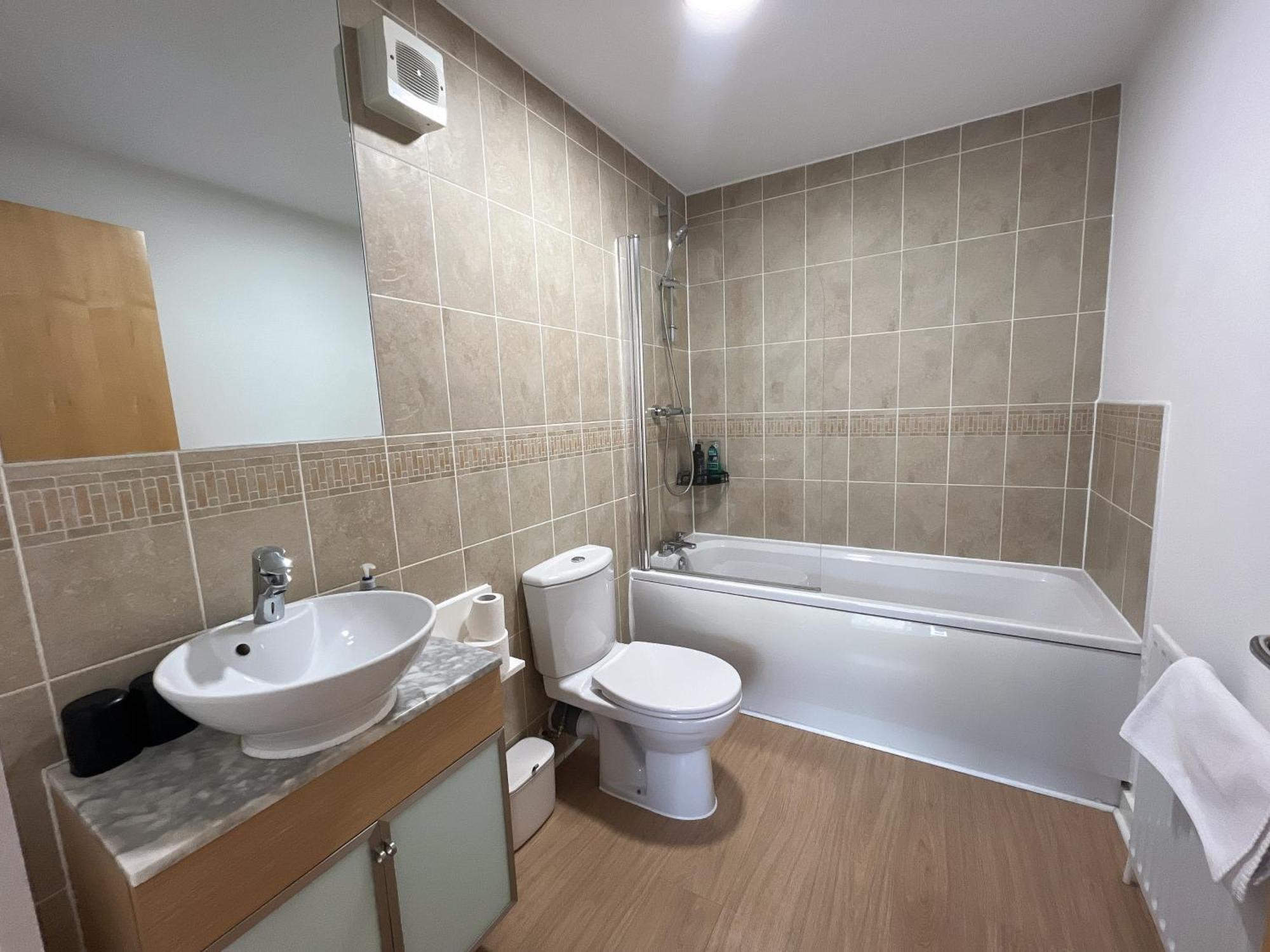 Apartment 2 Bath Free Parking エディンバラ エクステリア 写真